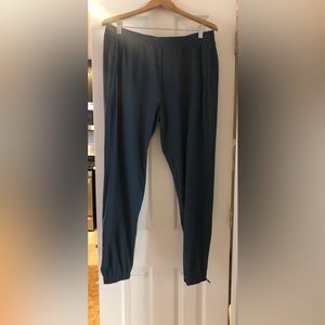 Lululemon XL Joggers